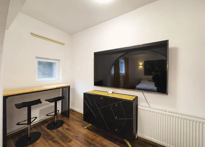 Loving Downtown Studio By Chr Luxury Property